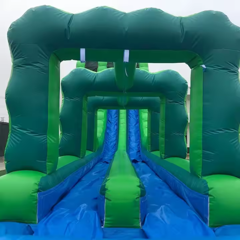 Aufblasbare Wasserrutsche Green Colossus