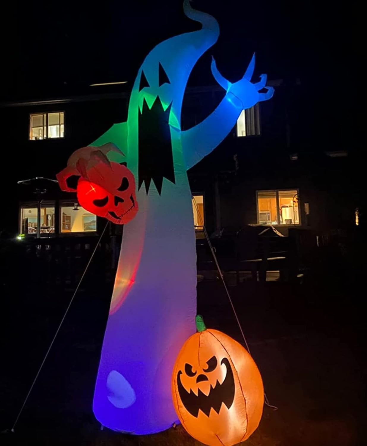 Halloween Inflatable Crystal Ball Decoration - Magical Skull Ball with LED Light, Halloween Ball Inflatable for Porch, Holiday, Garden,Yard, Party and Indoor Outdoor Home Decor