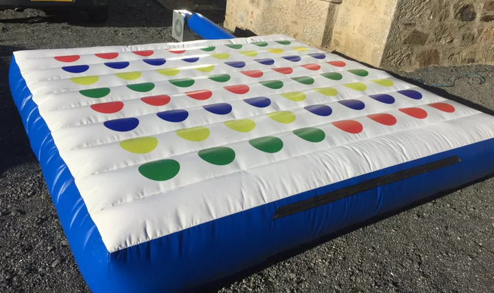 Juego Inflable Twister de 10x10 pies para Adultos