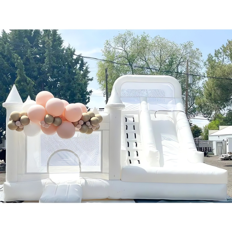 Château gonflable 3 en 1 avec toboggan