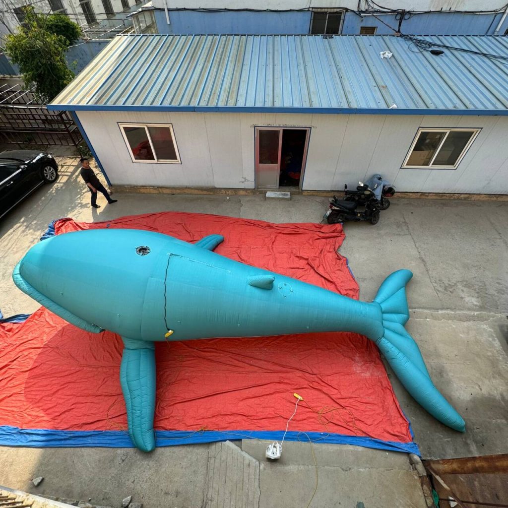 LED Lighted Inflatable Whale for Holiday Decor