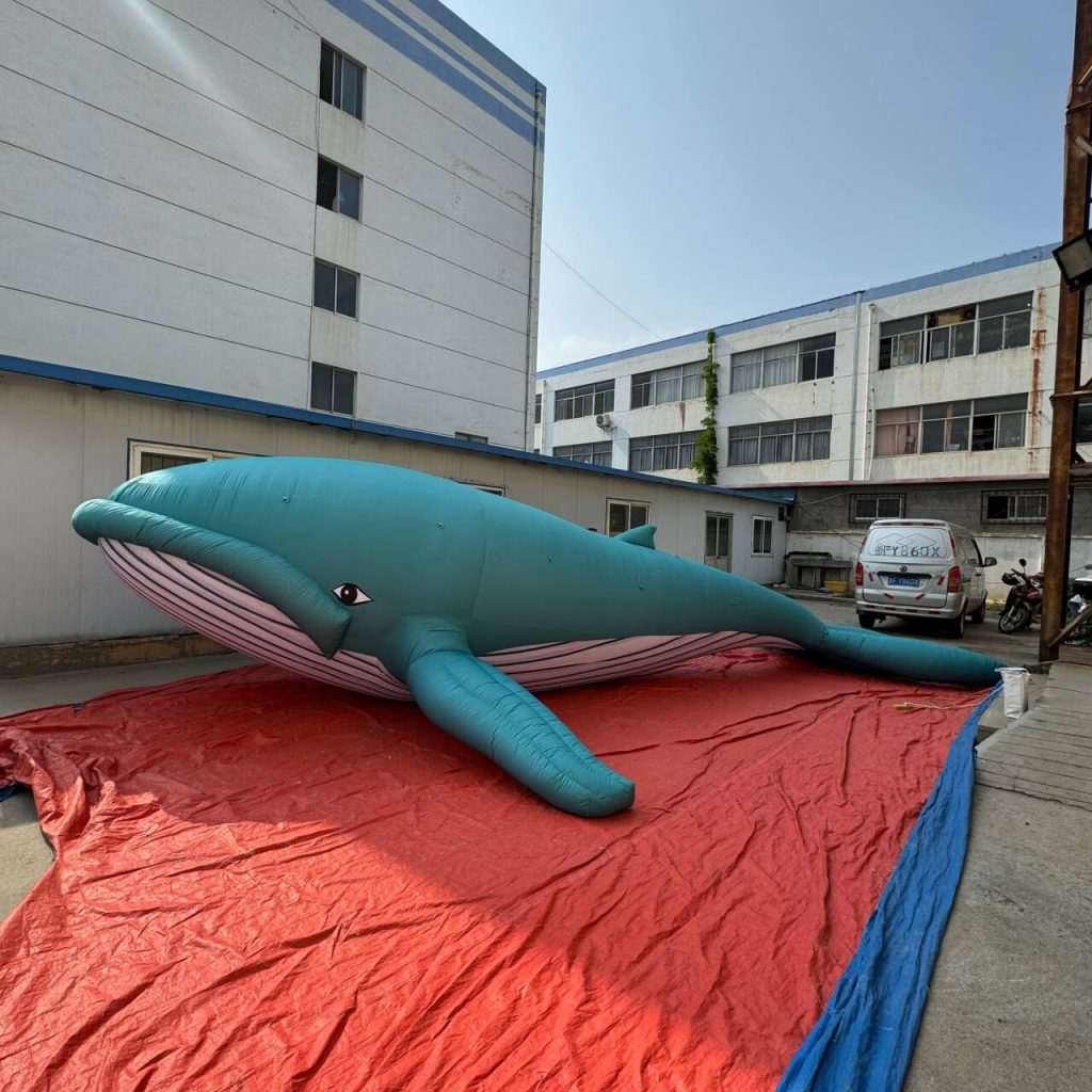 LED Lighted Inflatable Whale for Holiday Decor