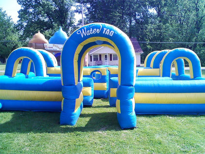 Aufblasbare Wasser-Labyrinth-Arena im Freien