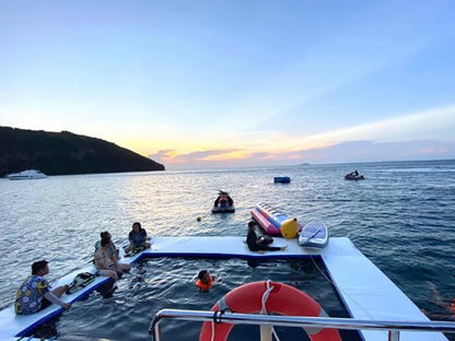 Inflatable Yacht Sea Pool for Commercial Use