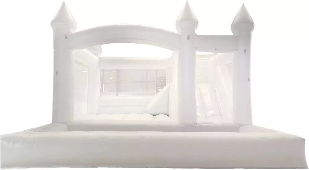 Casa de rebote blanca de 14.8 pies con tobogán y piscina de pelotas